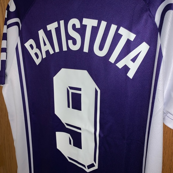 Retro Fiorentina 99/00 Jerseys - Picture 9 of 9